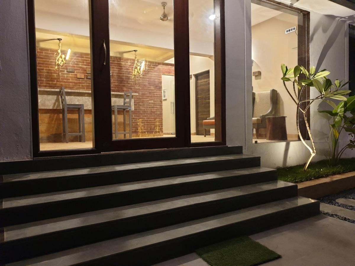 Celebrations - Vagator - Goa Hotel Екстериор снимка